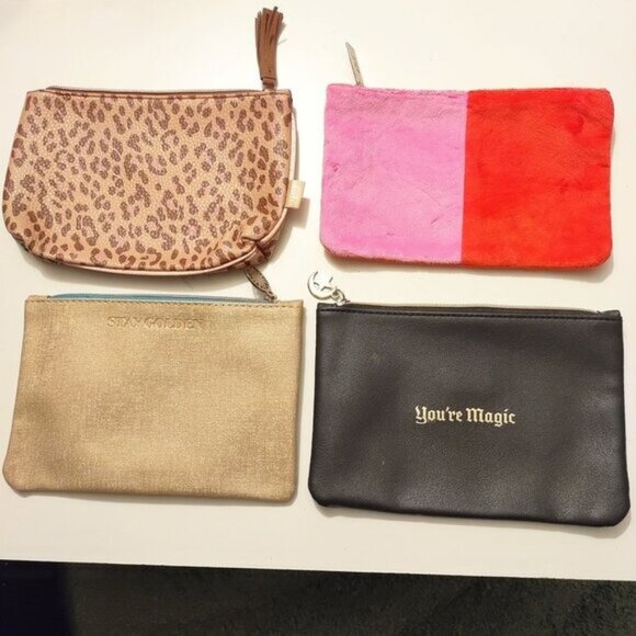 ISPY Cosmetic Makeup Bags W/-Zippers-ASST DESIGNS-LIKE NEW-SET OF 4 - Picture 9 of 10